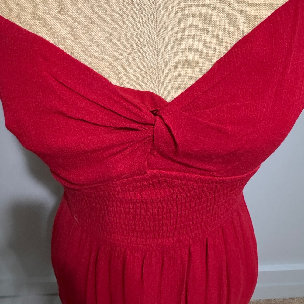 Hollister Strapless Red Dress - Picture 3 of 9